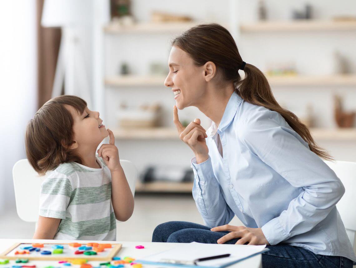 how-to-become-a-speech-therapist